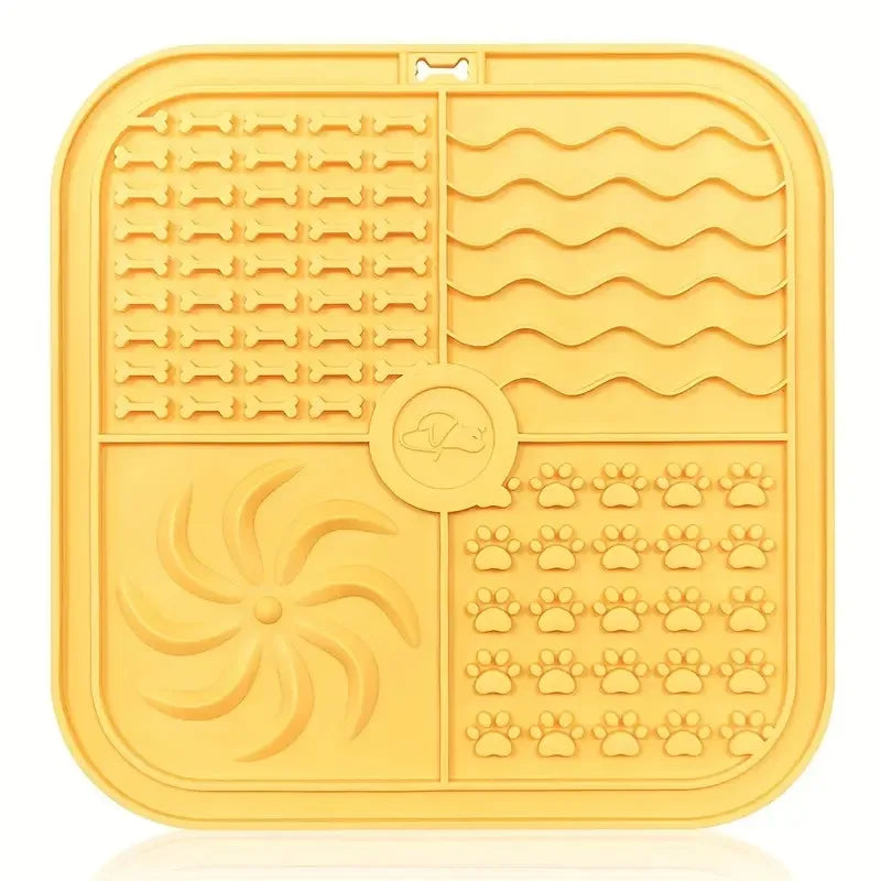 Silicone Slow Feeder Mat for Dogs – Lick Pad & Bathing Distraction Plate