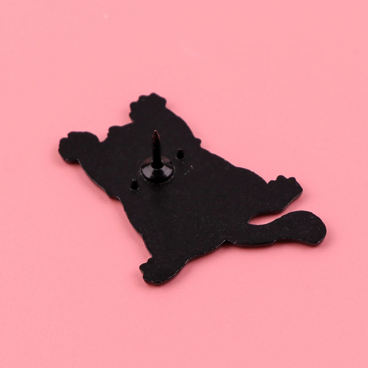 Cute Cat Enamel Pin Kawaii Animal Brooch Pines Lapel Pins Badge on Backpack Clothing Accessories Fashion Jewelry Christmas Gifts