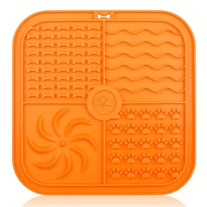 Silicone Slow Feeder Mat for Dogs – Lick Pad & Bathing Distraction Plate